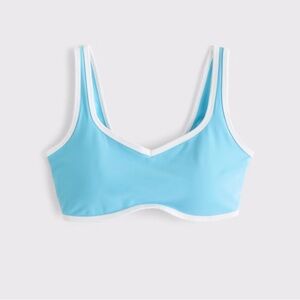 YPB studioFLEX Sports Bra - Light Blue Topaz with White Trim - Size Medium